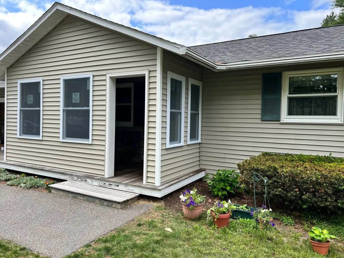 Full house siding installation by Westfield Builders in Western Massachusetts